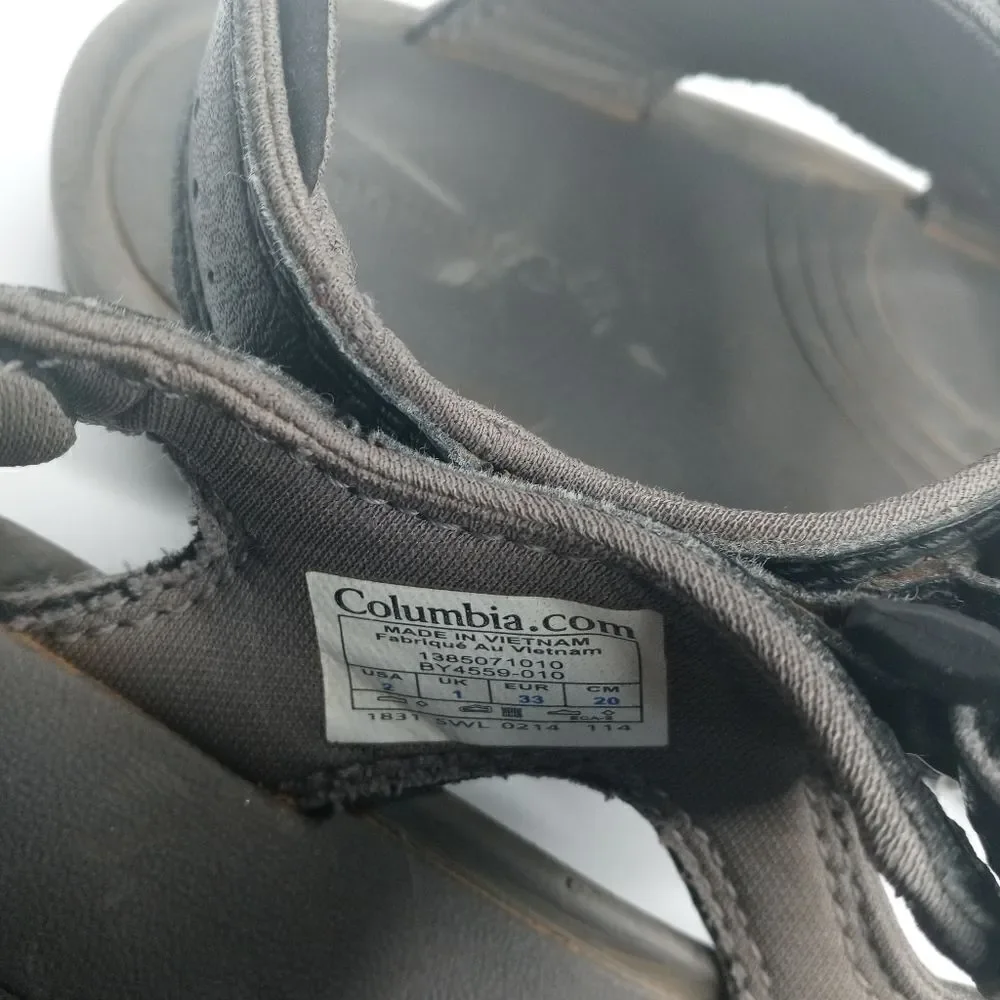 Columbia boys sandals size 2